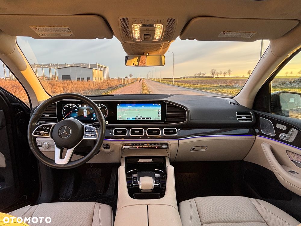 Mercedes-Benz GLE - 21