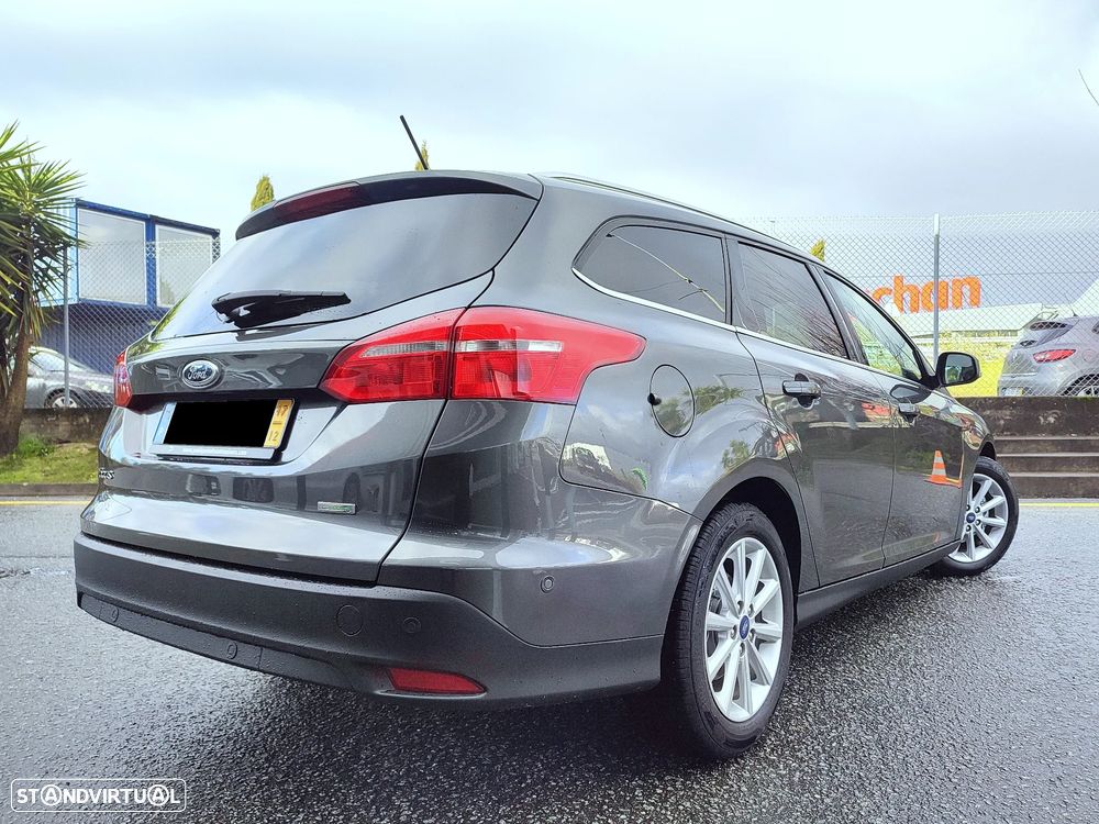 Ford Focus SW 1.0 EcoBoost Titanium - 4