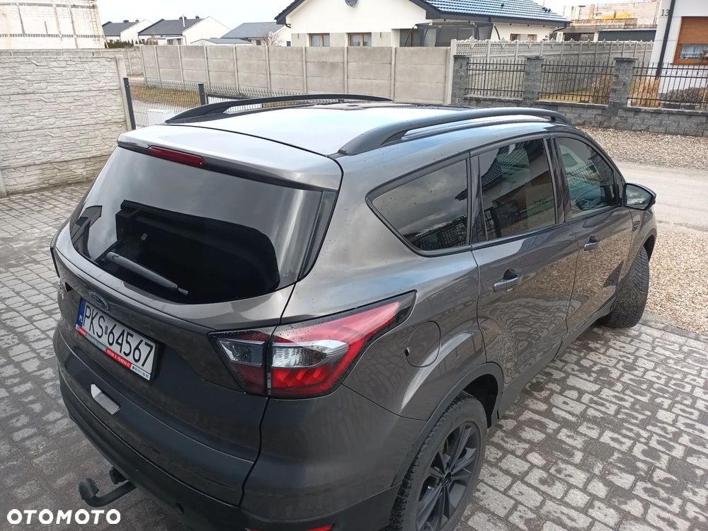 Ford Kuga - 13