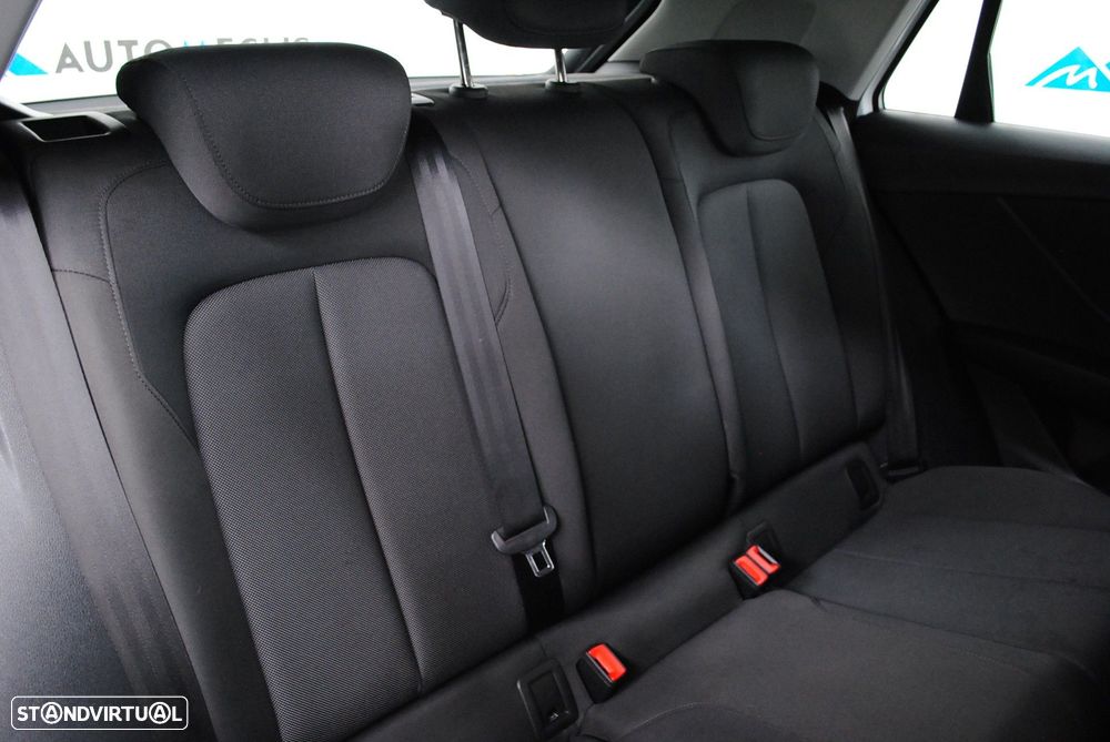 Audi Q2 30 TFSI - 27