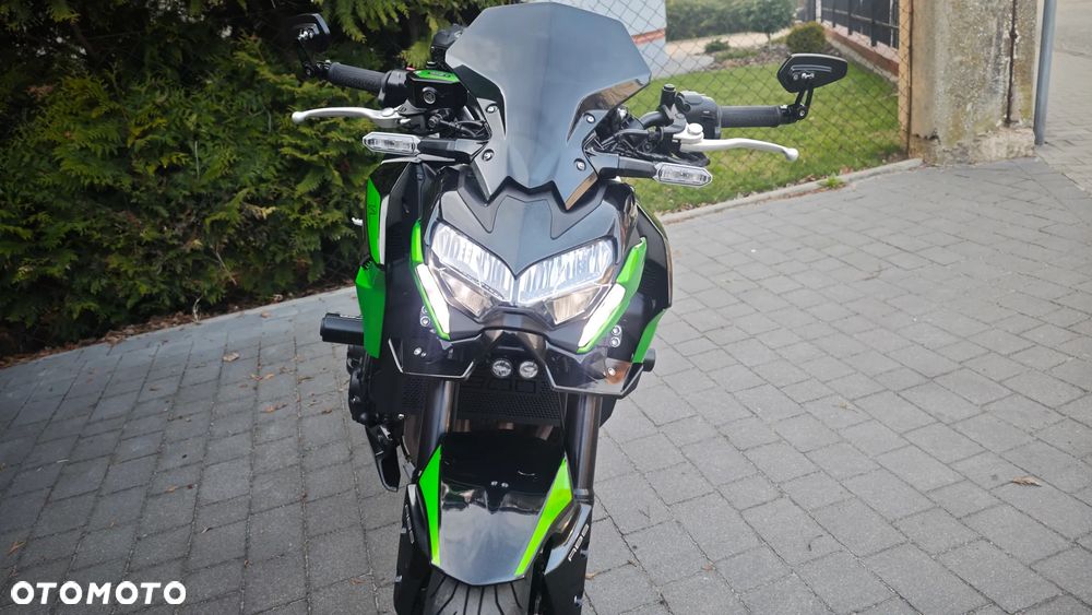 Kawasaki Z 900 - 10