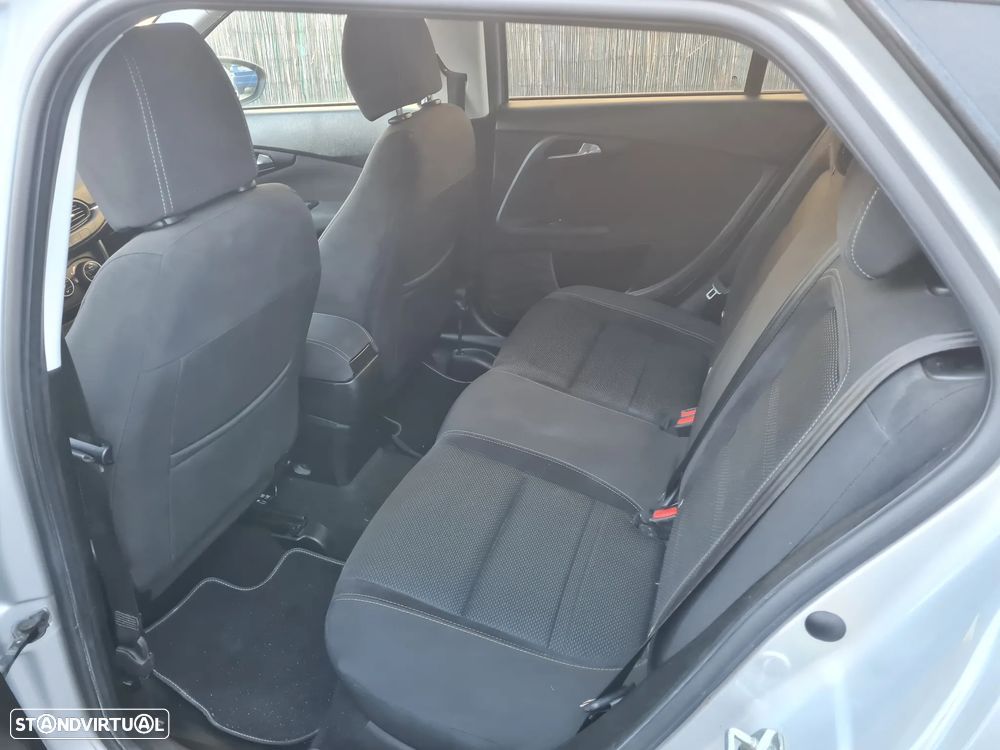 Fiat Tipo Station Wagon 1.3 M-Jet Lounge - 10