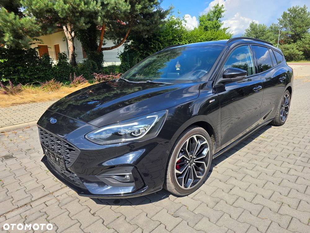 Ford Focus 1.5 EcoBoost ST-Line - 1