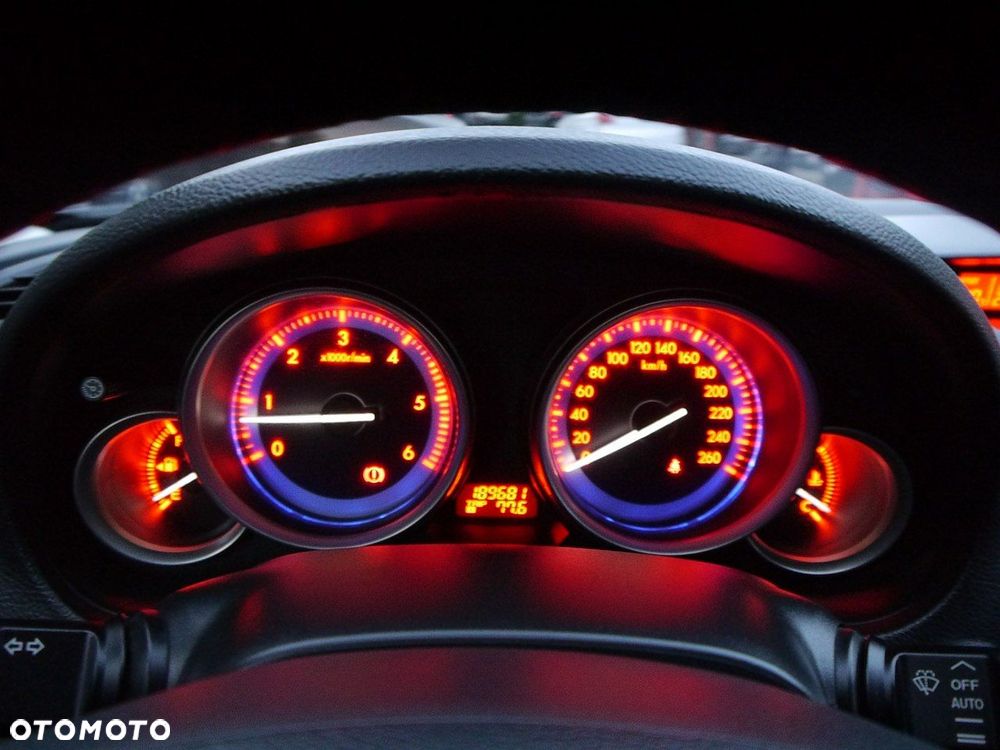 Mazda 6 2.2 CD Exclusive + - 18