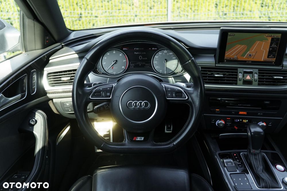 Audi S6 Limousine - 11