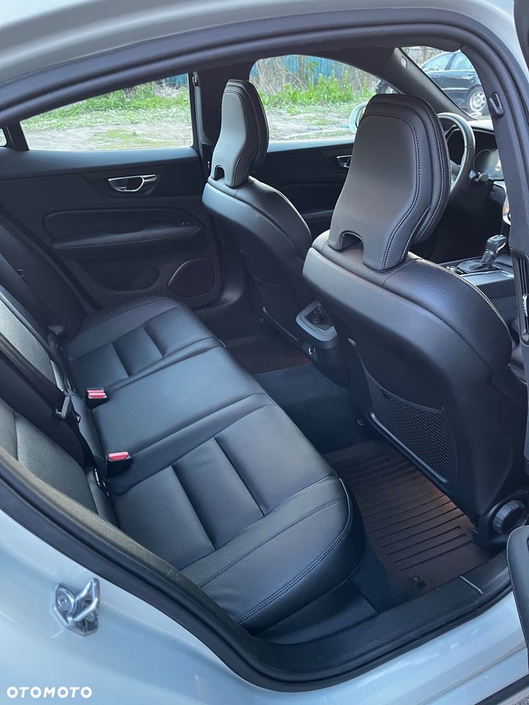 Volvo S60 T4 Inscription - 24