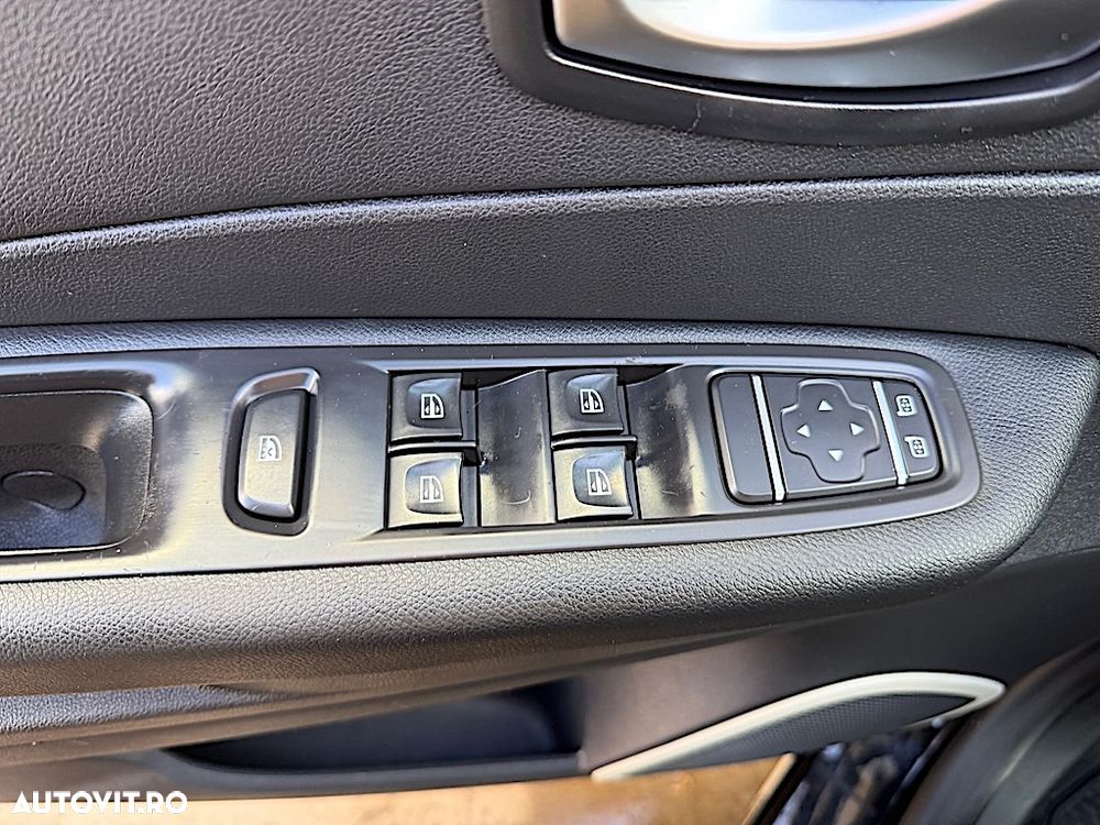 Renault Captur TCe Zen - 11