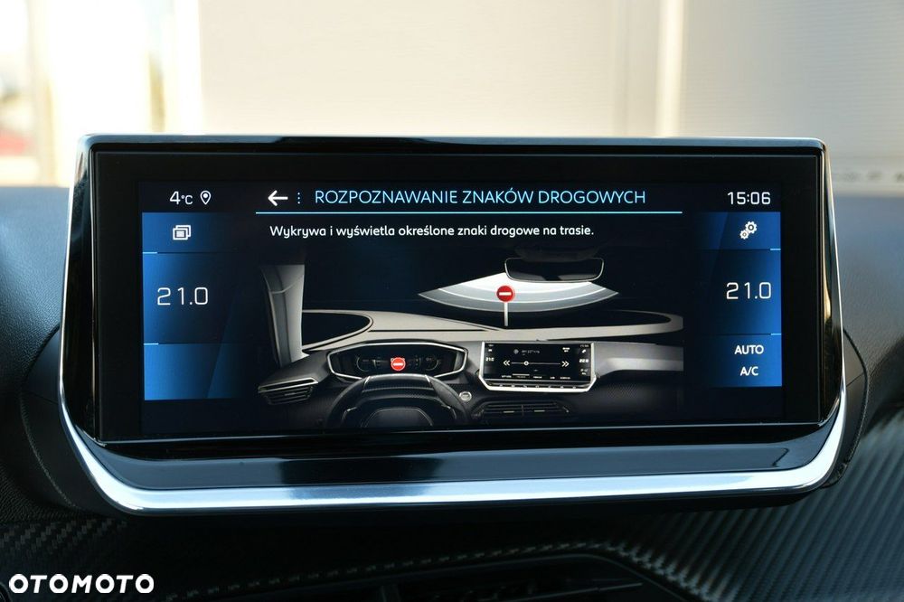 Peugeot 2008 1.2 PureTech Allure Pack S&S - 31