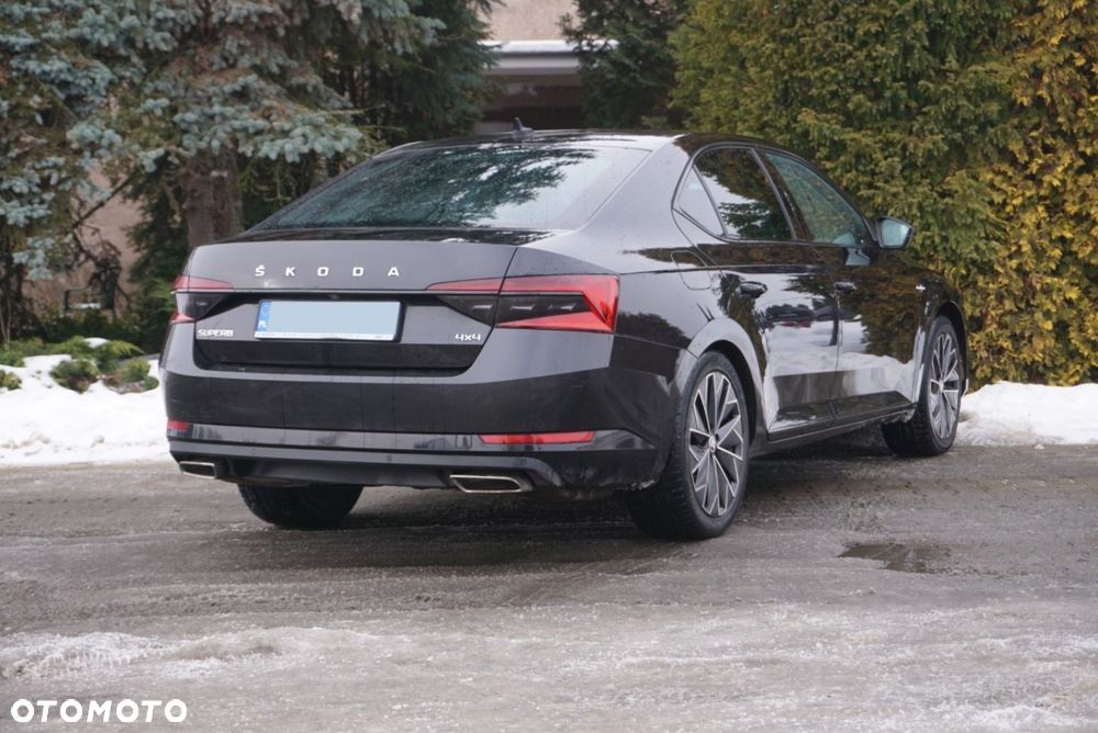 Skoda Superb 2.0 TSI 4x4 L&K DSG - 5