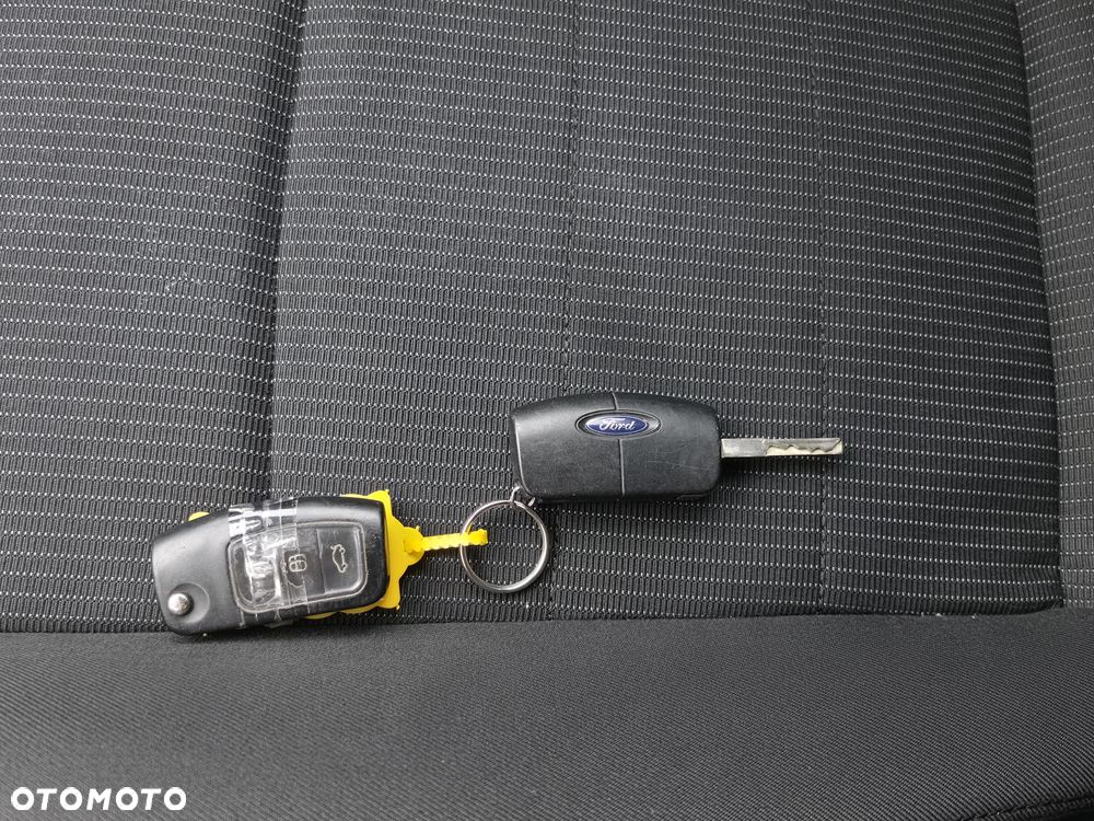 Ford Mondeo 2.0 Viva Titanium - 31