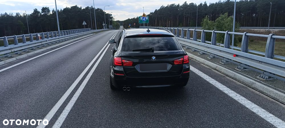 BMW Seria 5 520d - 8