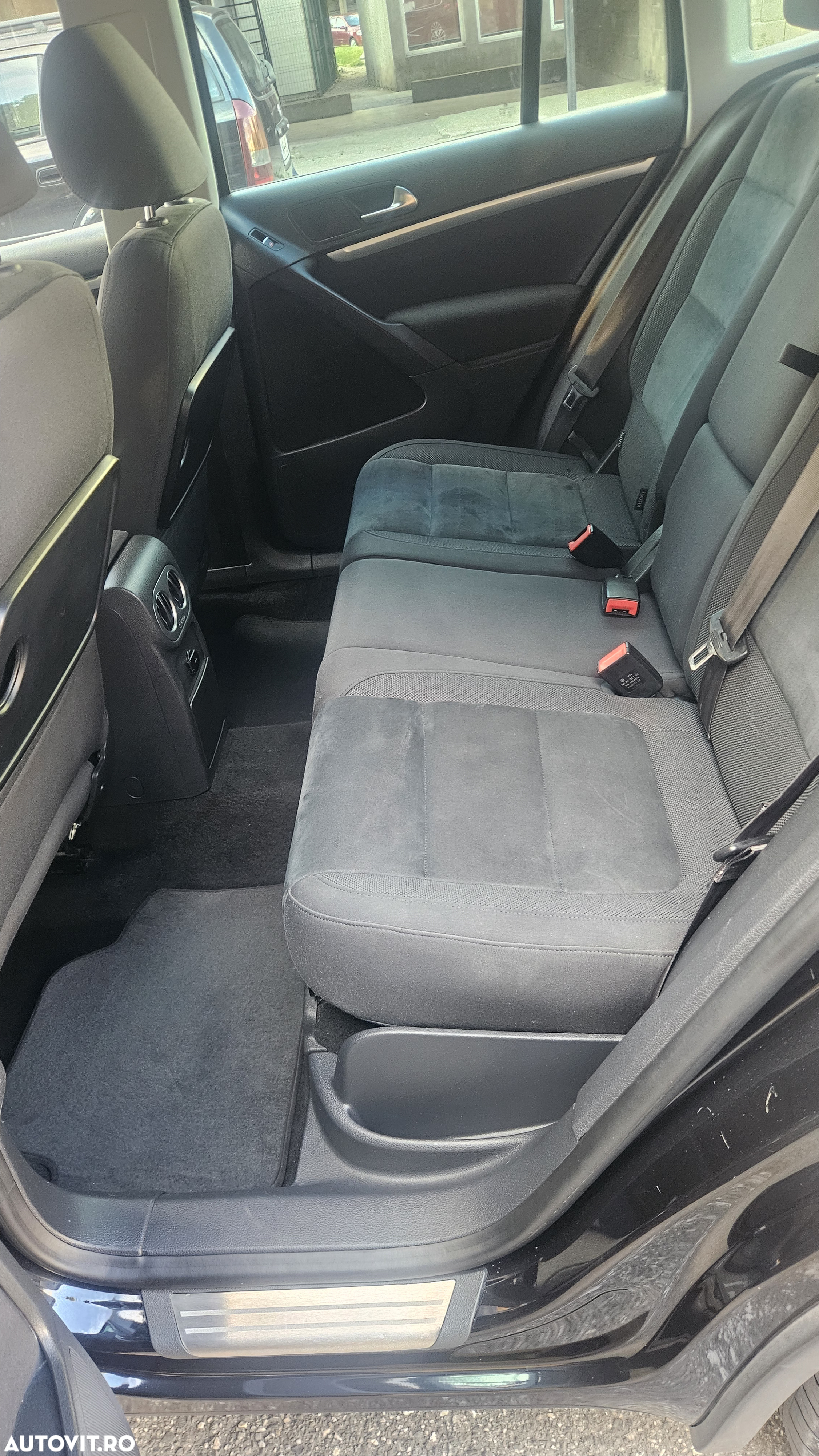 Volkswagen Tiguan 2.0 TDI BMT Sport & Style - 9