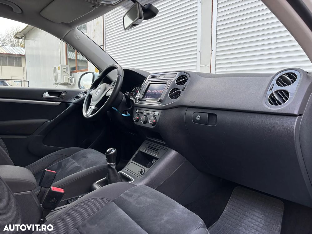 Volkswagen Tiguan - 28