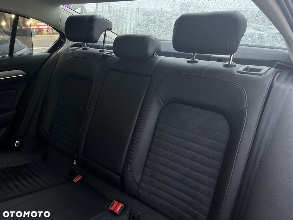 Volkswagen Passat 1.8 TSI BMT Highline - 34