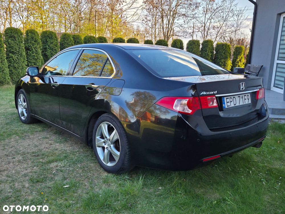 Honda Accord 2.0 Lifestyle Navi - 10