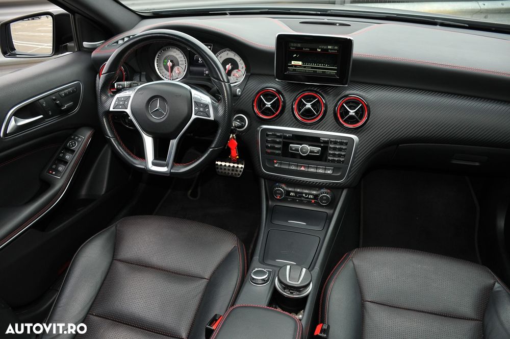 Mercedes-Benz A 250 Sport 4Matic 7G-DCT - 8