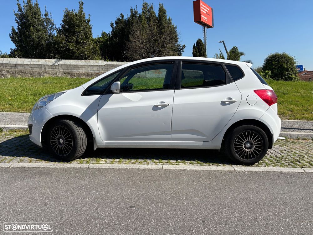 Kia Venga 1.4 CRDi TX ISG - 35