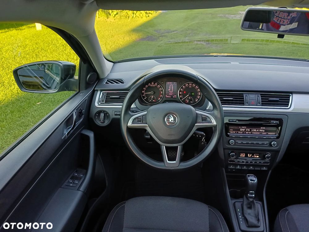 Skoda RAPID 1.6 TDI DSG Elegance - 15