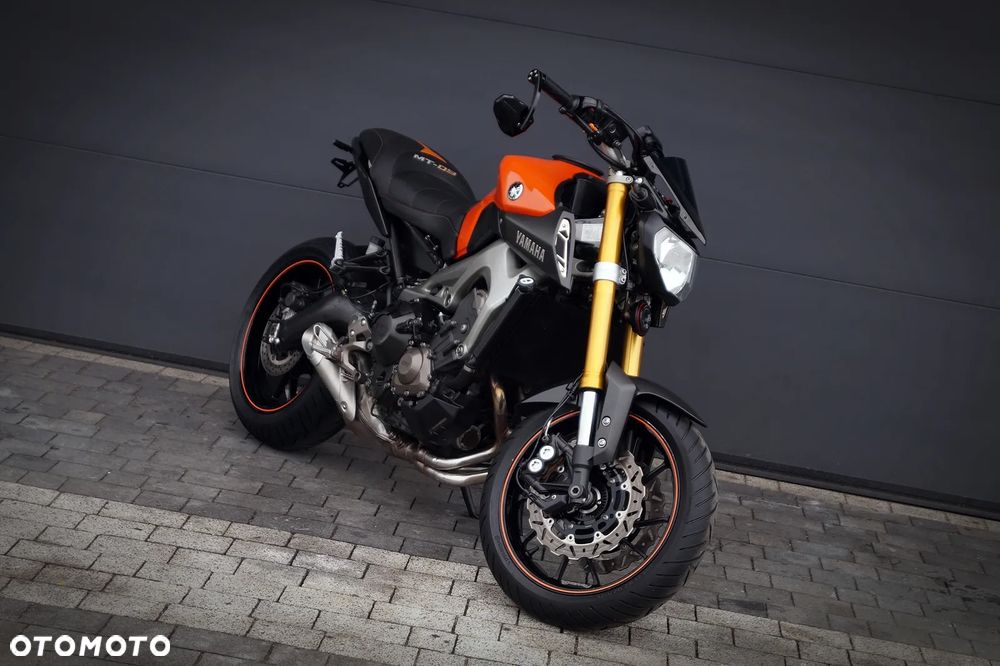 Yamaha MT - 1