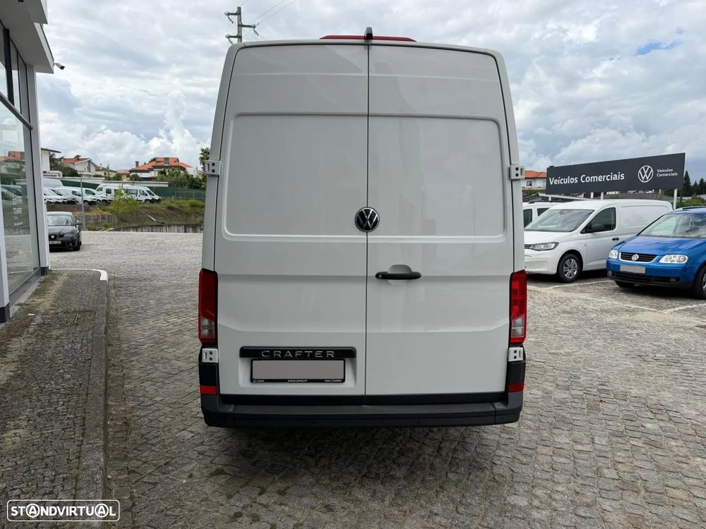VW Crafter 35 2.0 TDI CD L4 Longo - 6