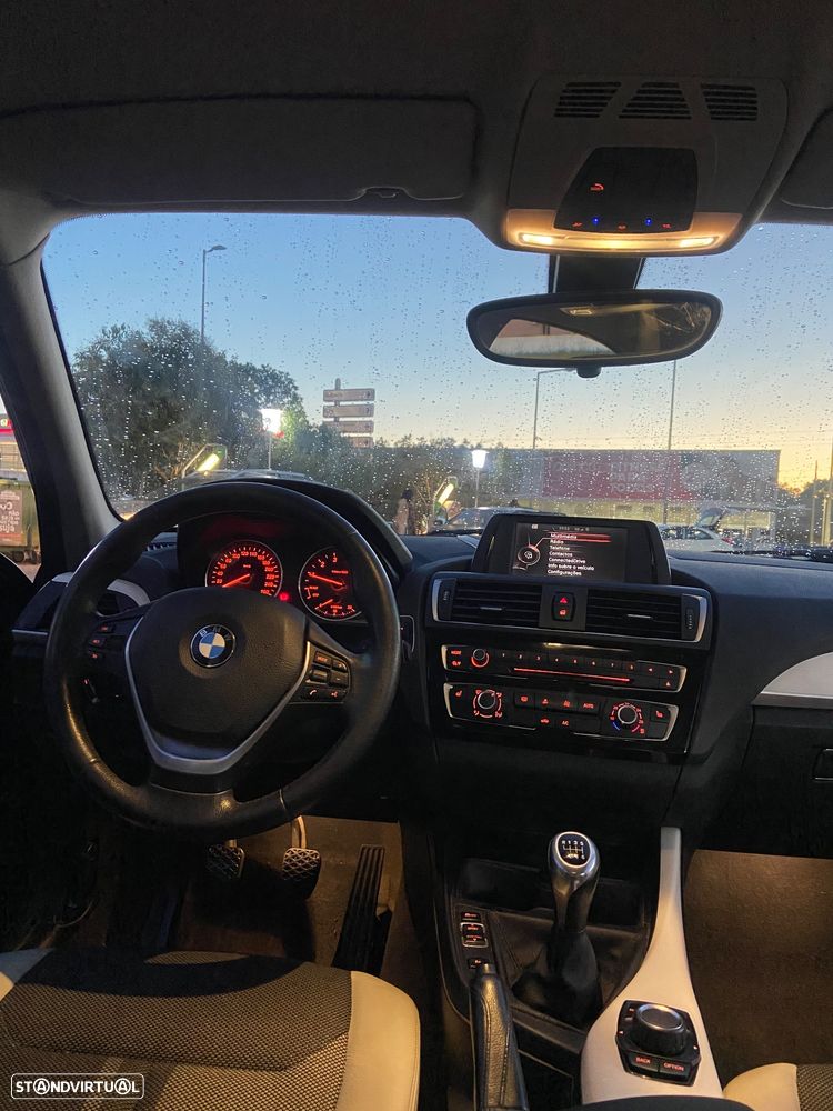 BMW 116 i Line Urban - 8