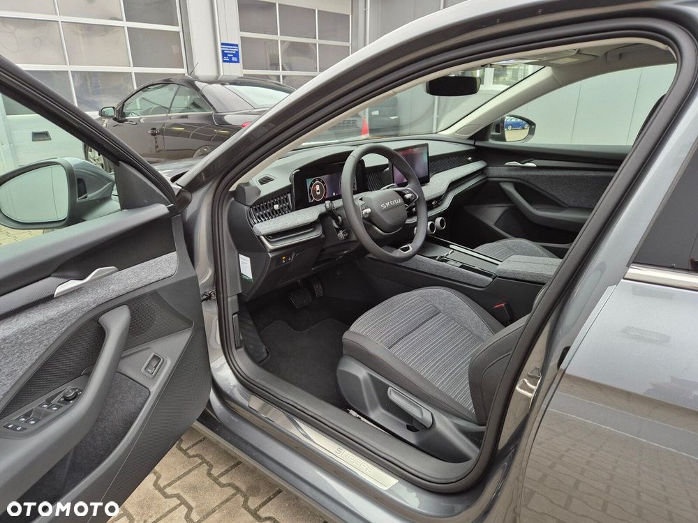 Skoda Superb 1.5 TSI Style DSG - 9
