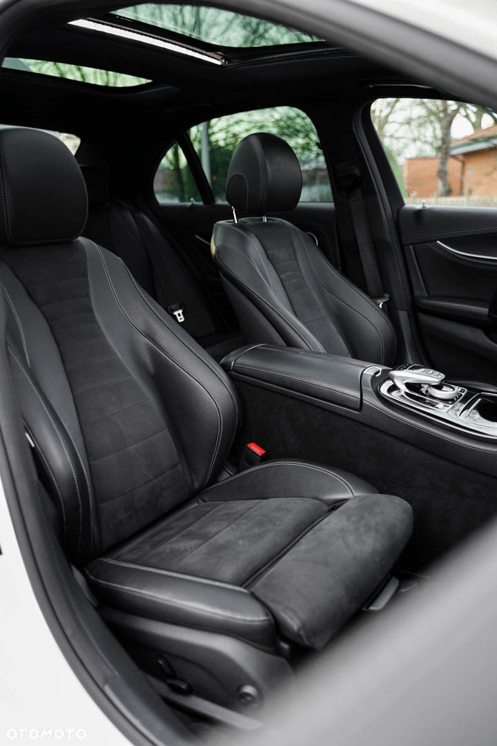 Mercedes-Benz Klasa E 220 d 9G-TRONIC - 31