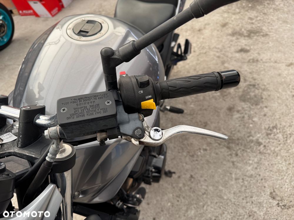 Suzuki Bandit - 16