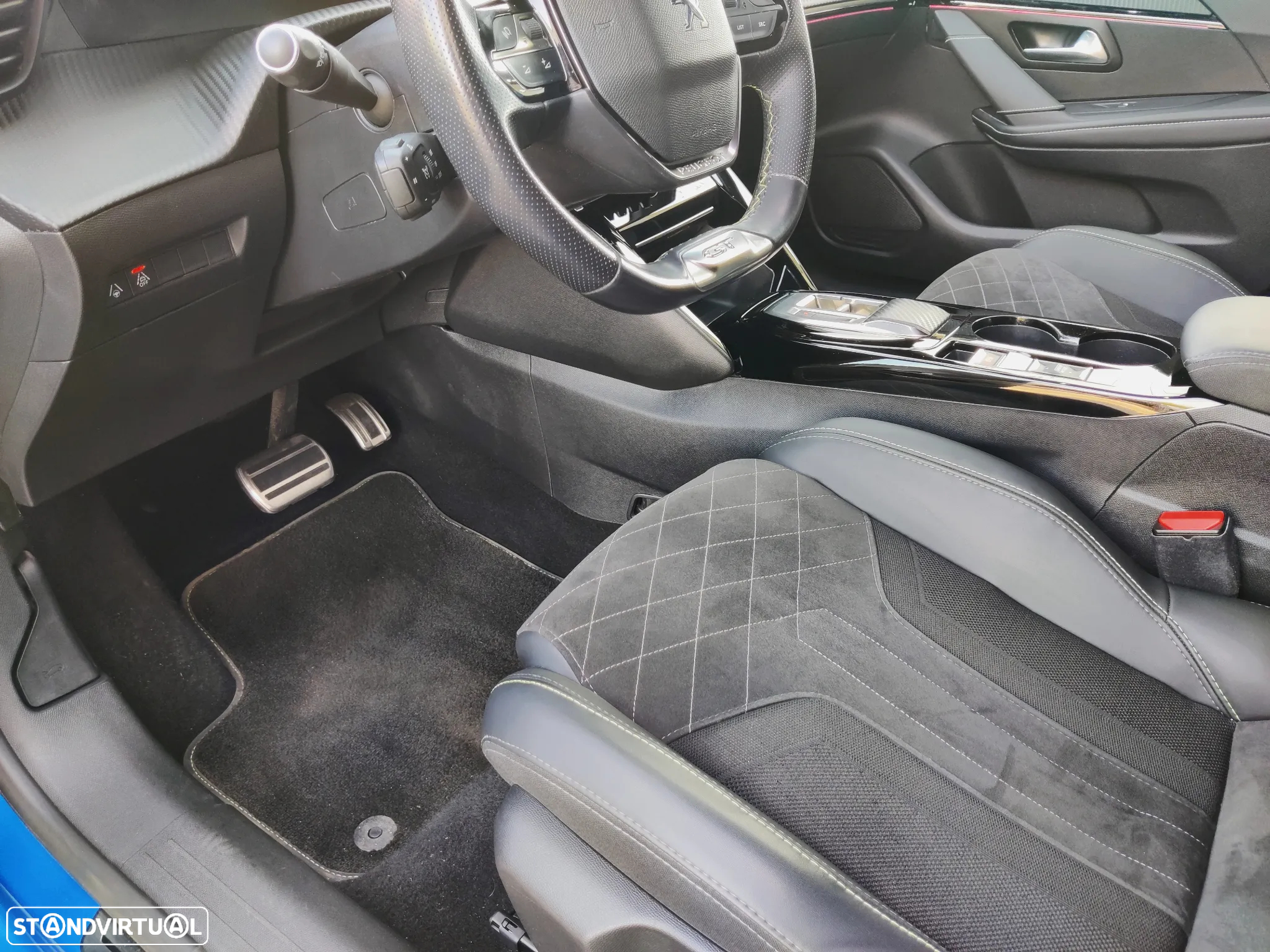 Peugeot e-208 50 kWh GT - 31