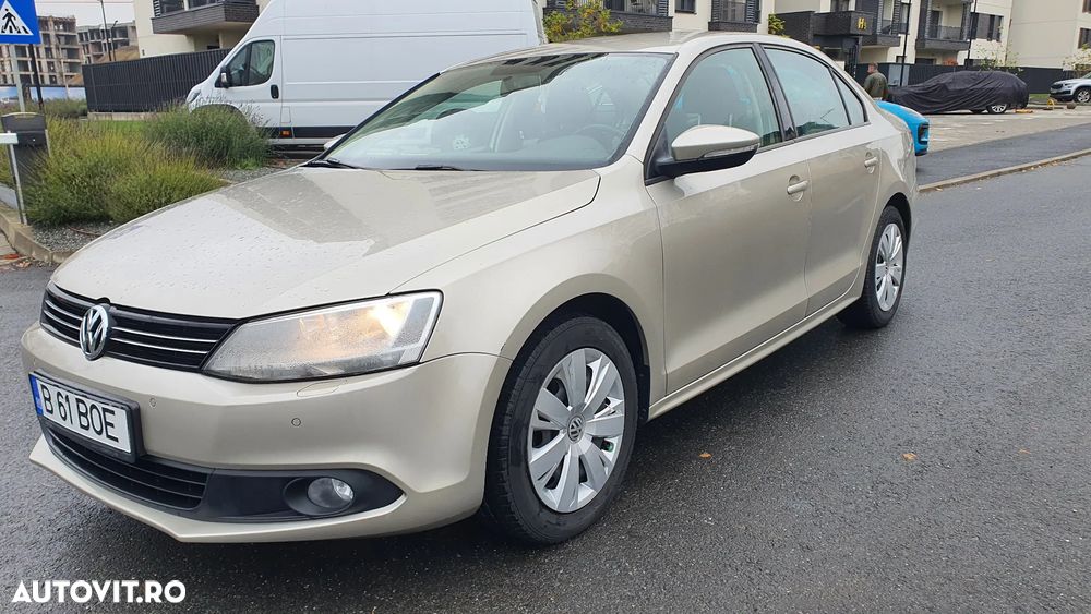 Volkswagen Jetta 1.6 TDI CR DPF Comfortline - 1