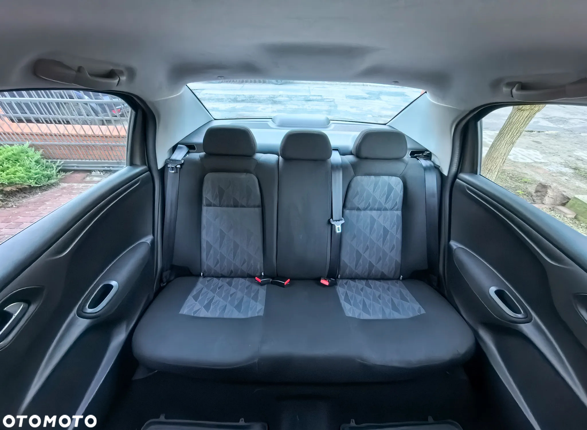Citroën C-Elysée 1.2 PureTech Feel - 9