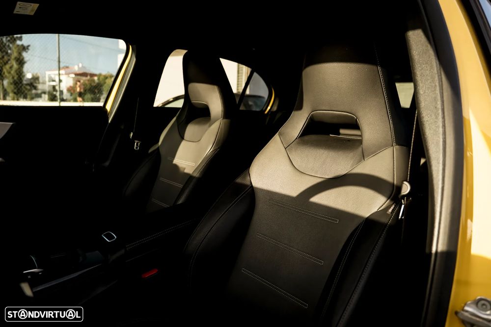 Mercedes-Benz A 250 e 8G-DCT AMG Line Advanced Plus - 26