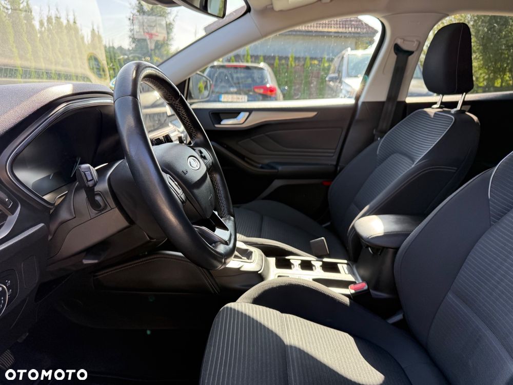 Ford Focus 1.5 EcoBlue STart-Stopp-System TITANIUM - 17