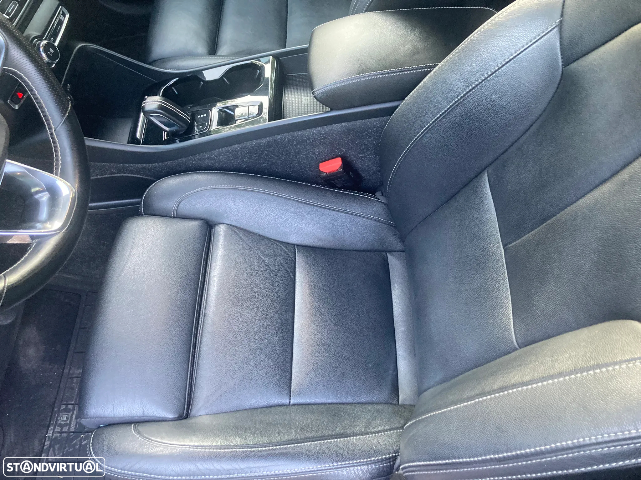 Volvo XC 40 1.5 T4 PHEV R-Design - 20
