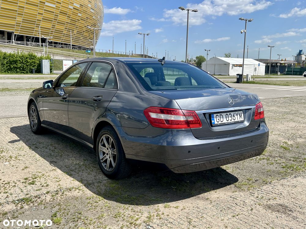 Mercedes-Benz Klasa E 200 CDI BlueEff Elegance - 13