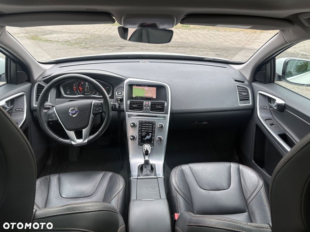 Volvo XC 60 D5 AWD Summum - 18