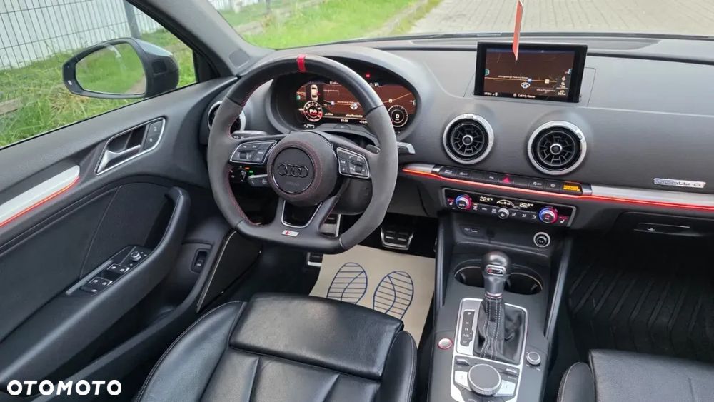 Audi S3 ver-s-tronic - 11