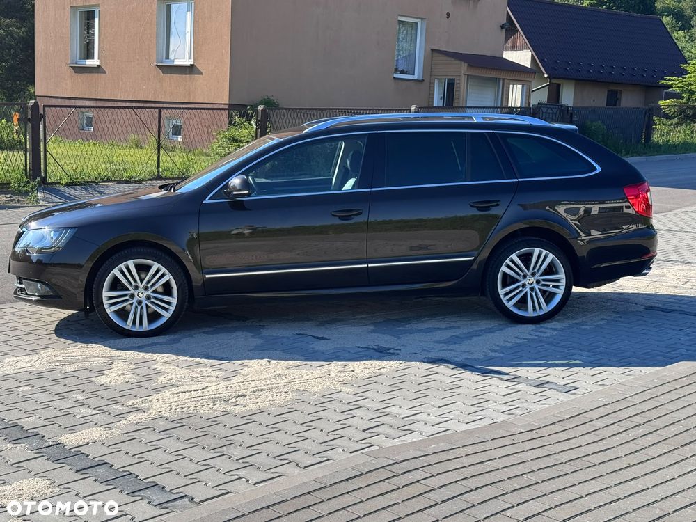 Skoda Superb 2.0 TDI 4x4 Platinum DSG - 16