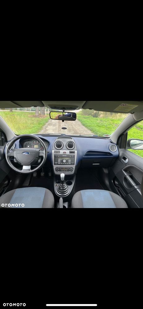 Ford Fiesta 1.3 Style - 8