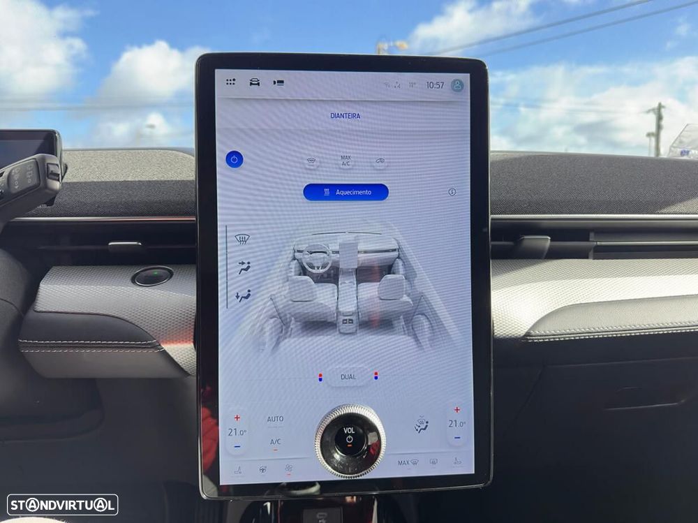 Ford Mustang Mach-E Alargada - 38