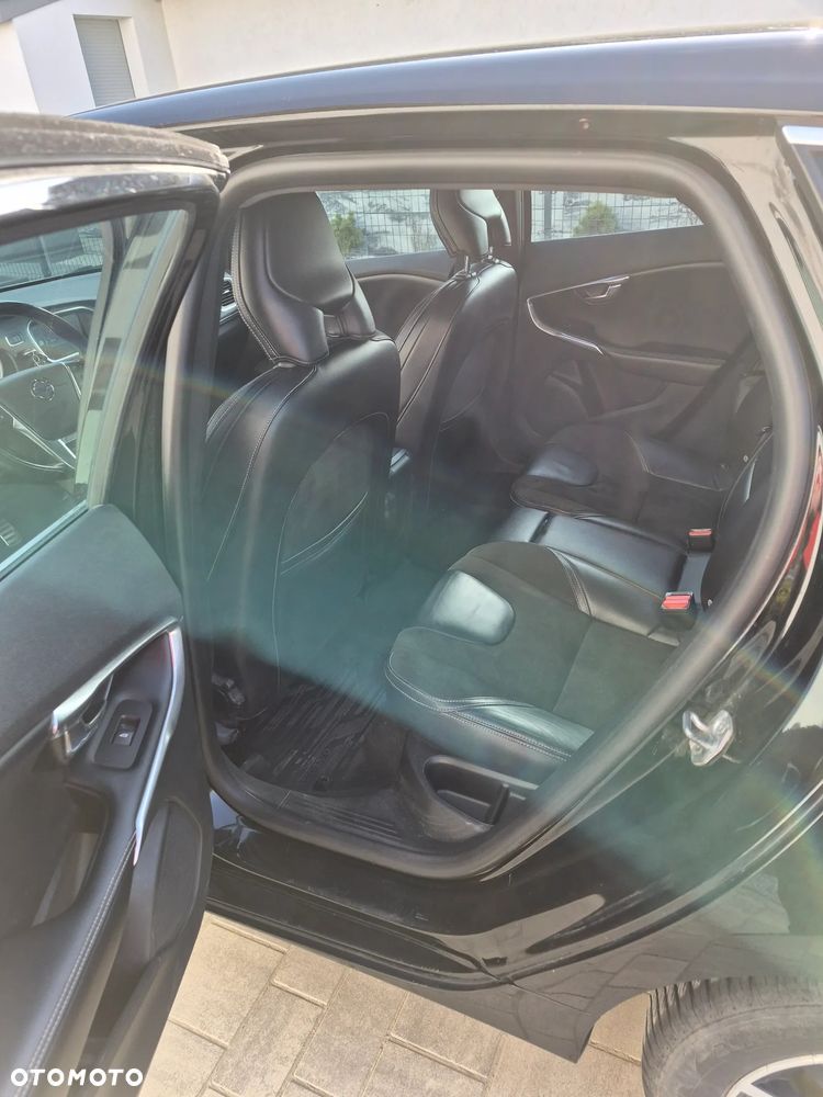 Volvo V40 D2 RDesign - 10