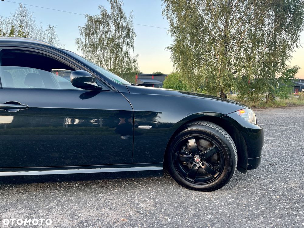 BMW Seria 3 - 21