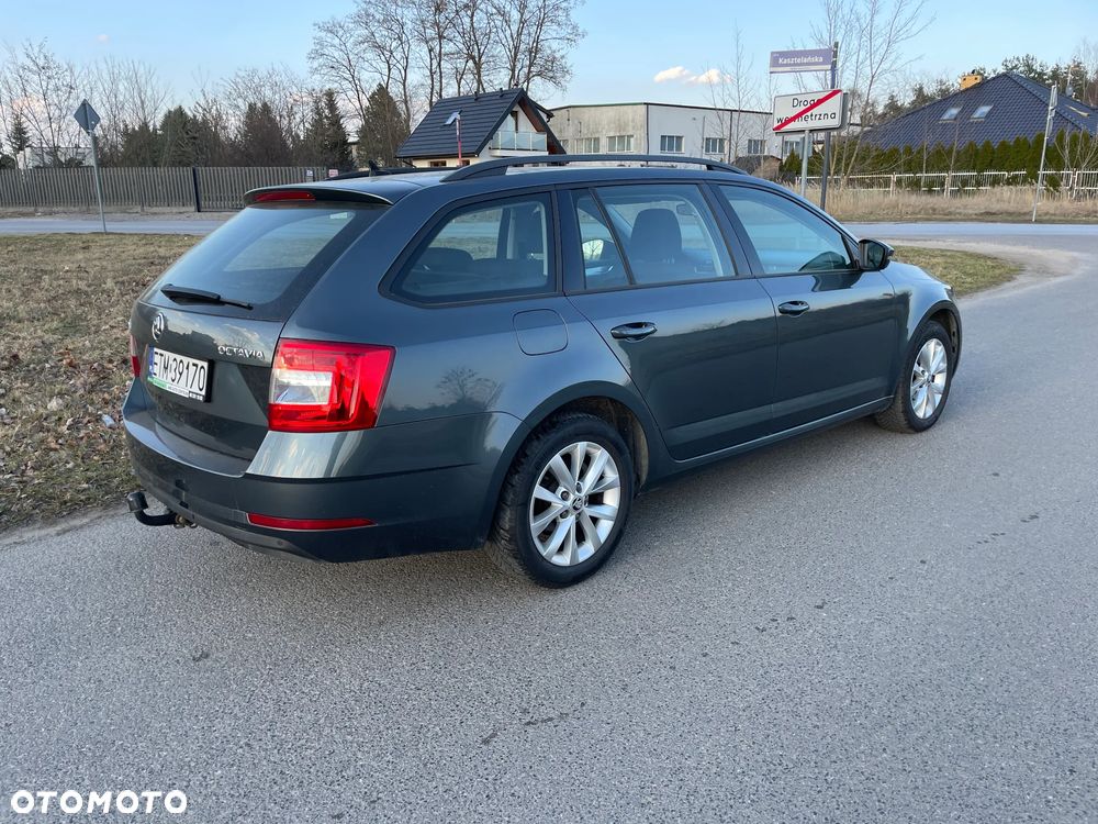 Skoda Octavia 1.6 TDI Ambition - 6