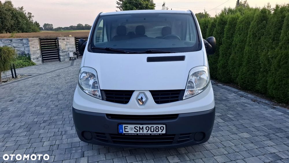 Renault Trafic - 10