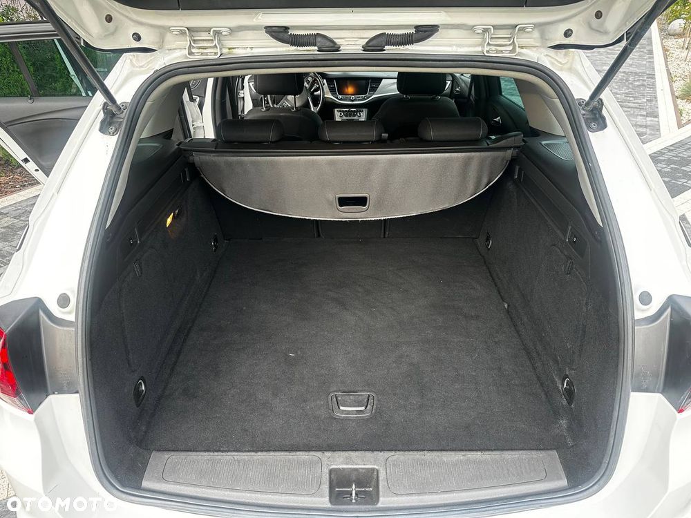 Opel Astra 1.6 CDTI Elite - 23
