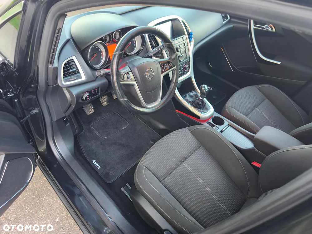 Opel Astra 1.4 T Cosmo - 12