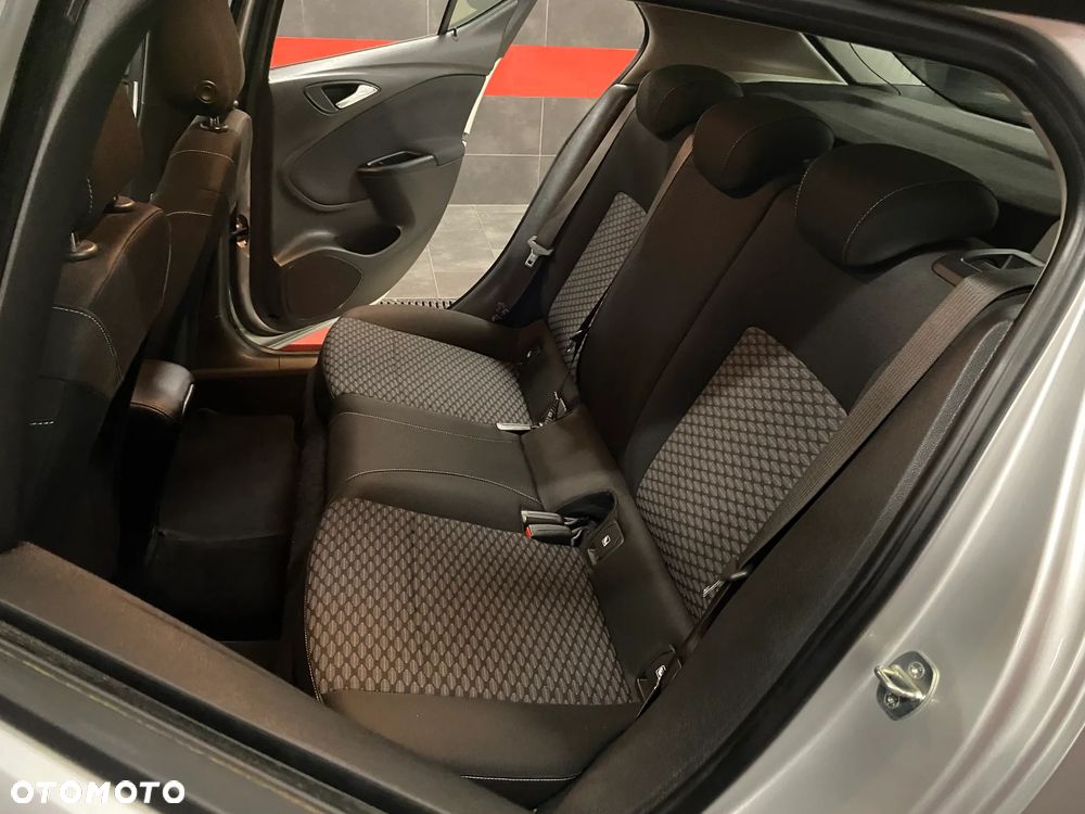 Opel Astra V 1.4 T Dynamic - 17