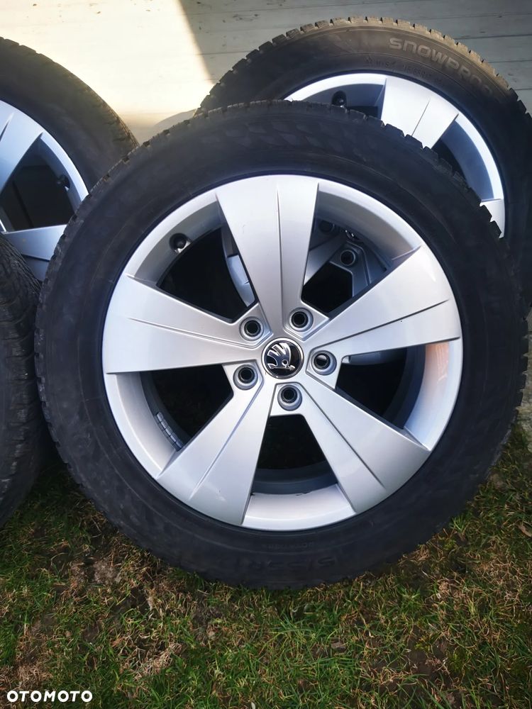 Skoda Superb 2.0 TSI Style DSG - 26
