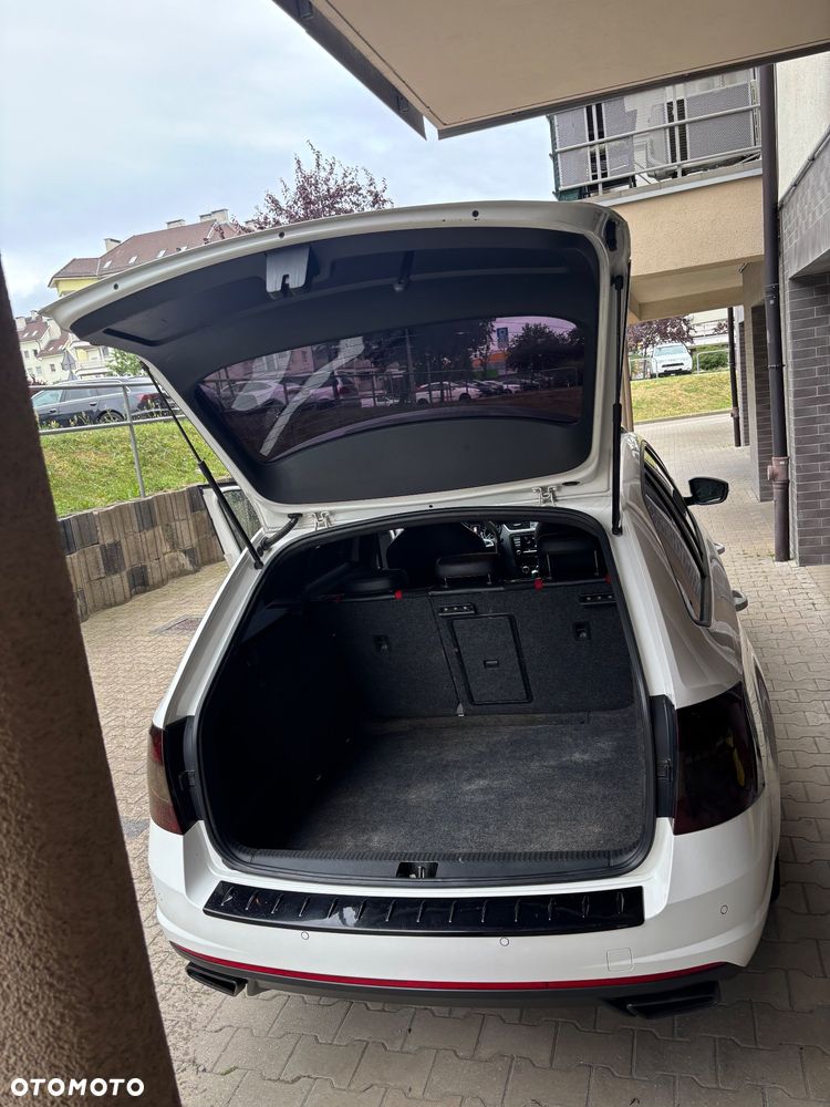 Skoda Octavia 2.0 TDI DSG RS - 18