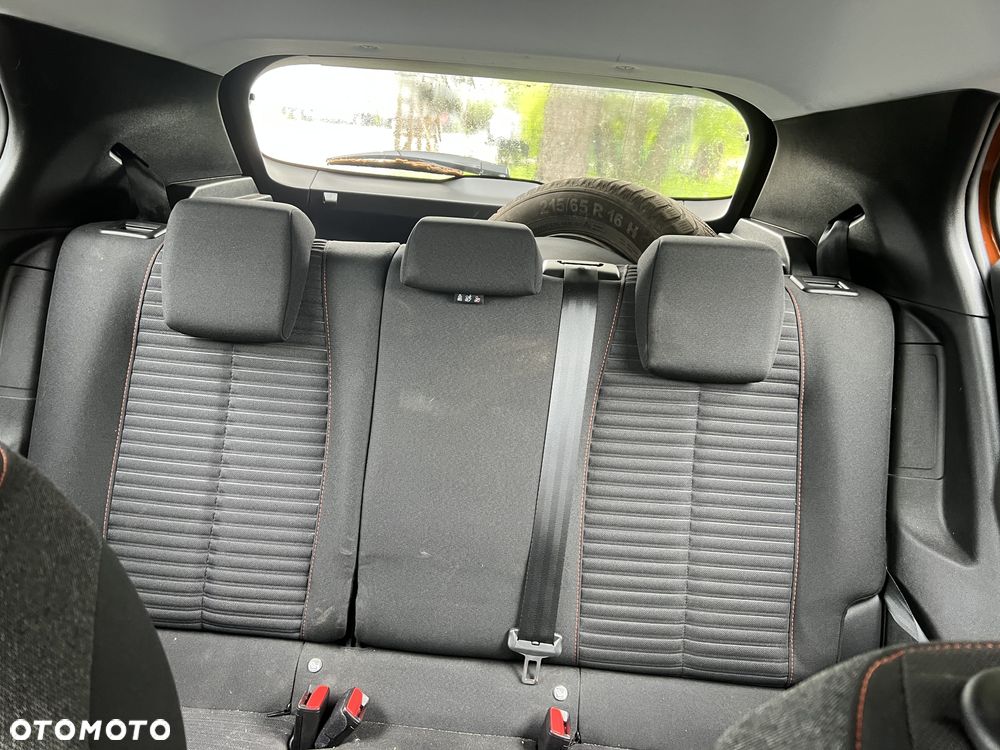Peugeot 2008 136 Allure - 11